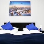 Main Frankfurt 3* פרנקפורט