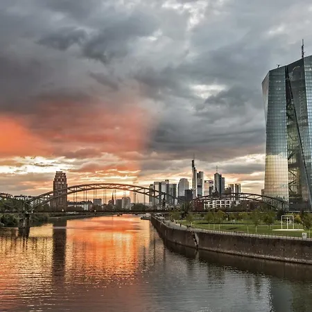 Main Frankfurt Hotel Fráncfort del Meno