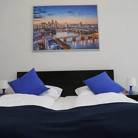 Main Frankfurt 호텔