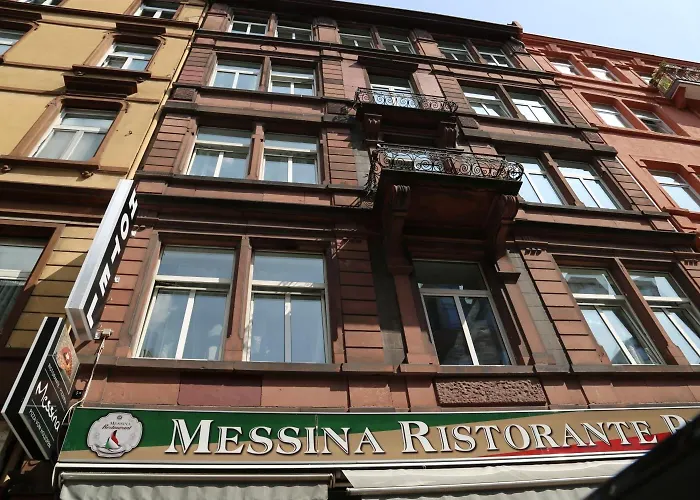 Main Frankfurt Hotel 3*